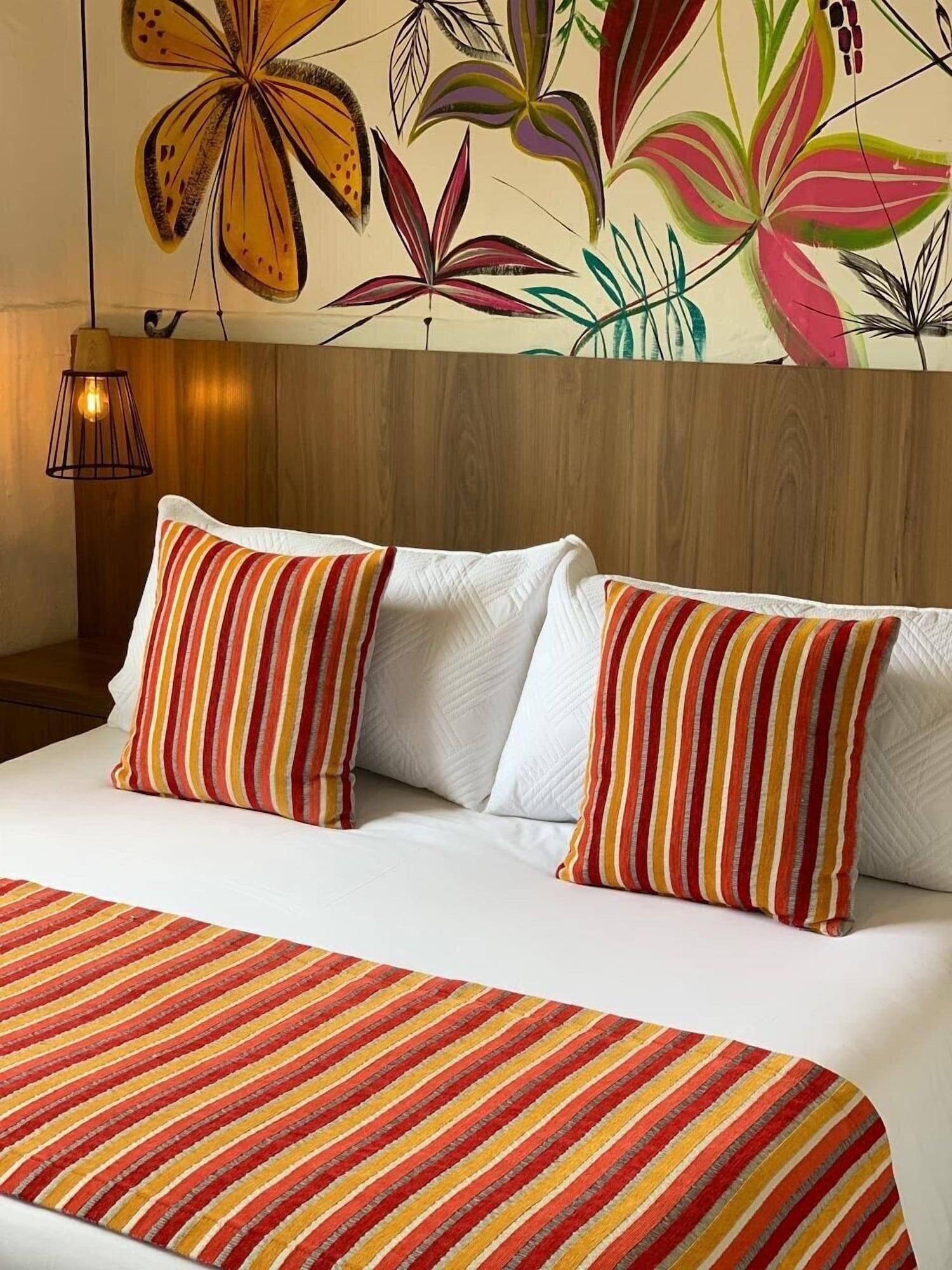Hostal Ciudad De Segorbe ซาเลนโต ภายนอก รูปภาพ